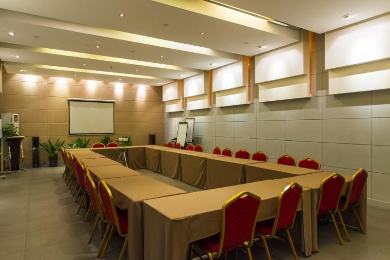 Magnotel Renmin Road City Hall Qingyuan Цинъюань Экстерьер фото