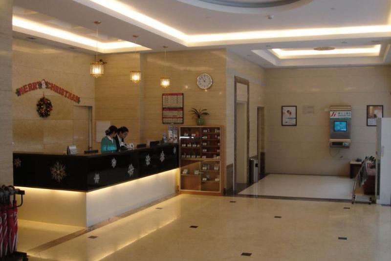 Magnotel Renmin Road City Hall Qingyuan Цинъюань Экстерьер фото